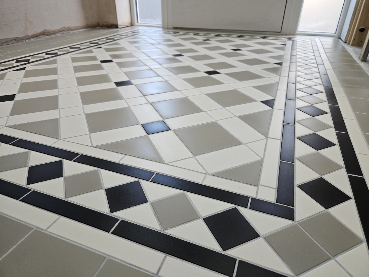 Ultimate Tiling Limited — Photos 1